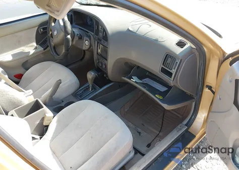 2004 Hyundai Elantra Gls/Gt from USA, damaged, VIN KMHDN46D44U852446